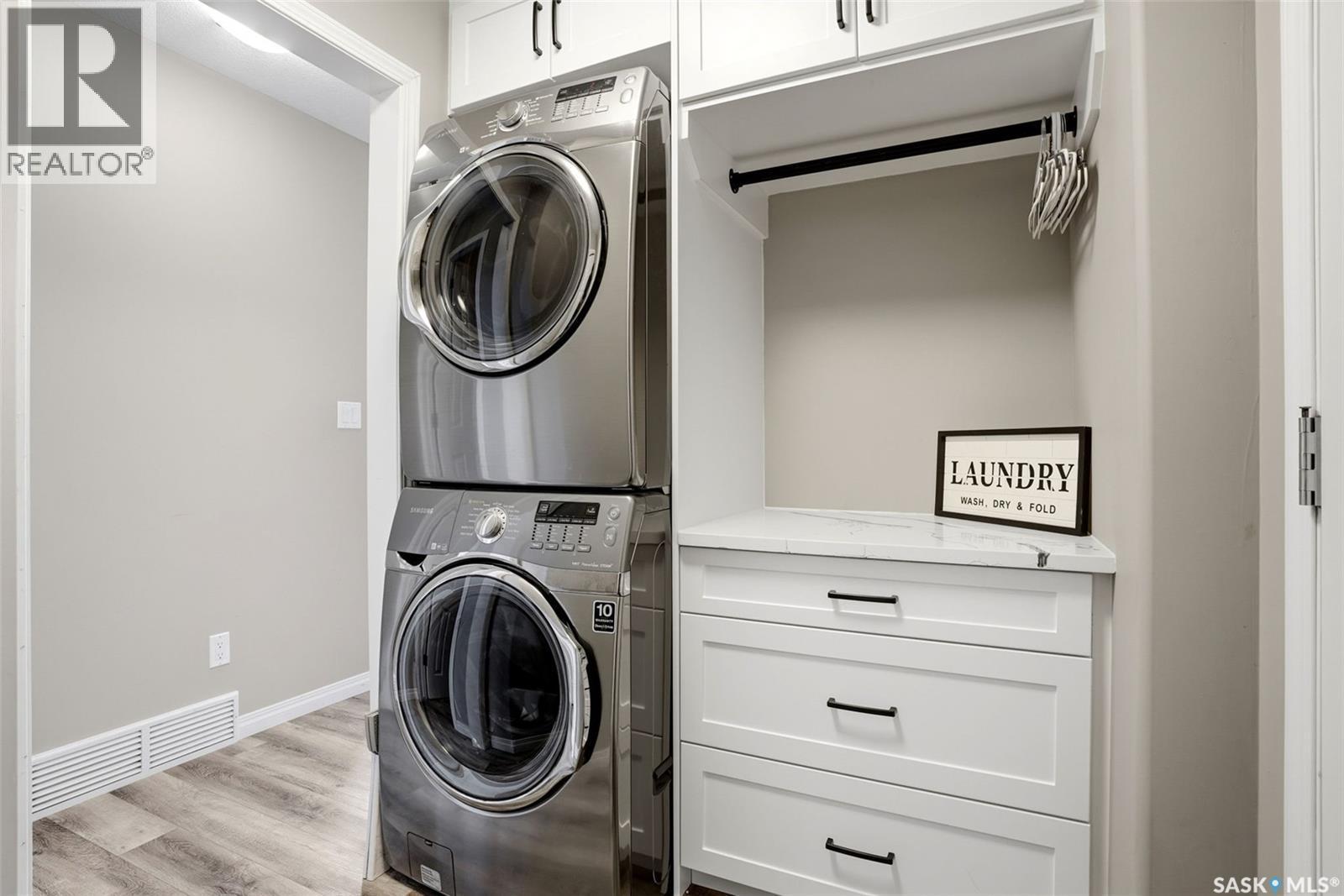 9 Mckenzie Pointe, White City, SK - Indoor Photo Showing Laundry Room
