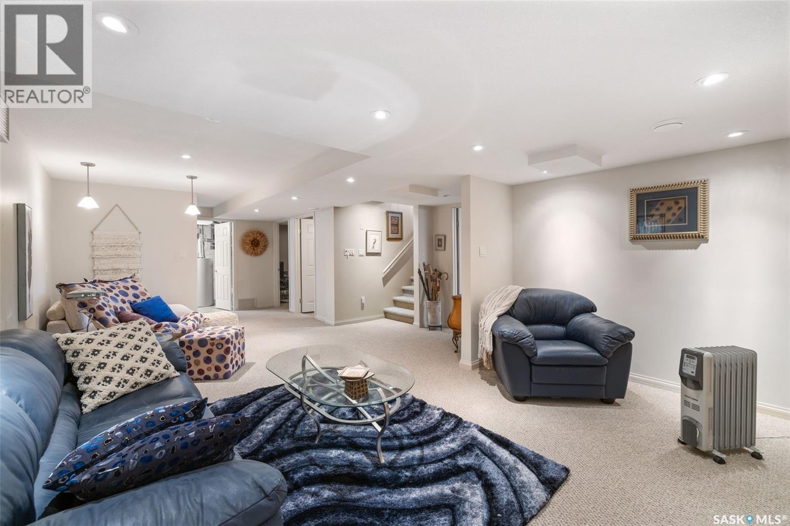3147 Harding Street, Regina, SK - Indoor