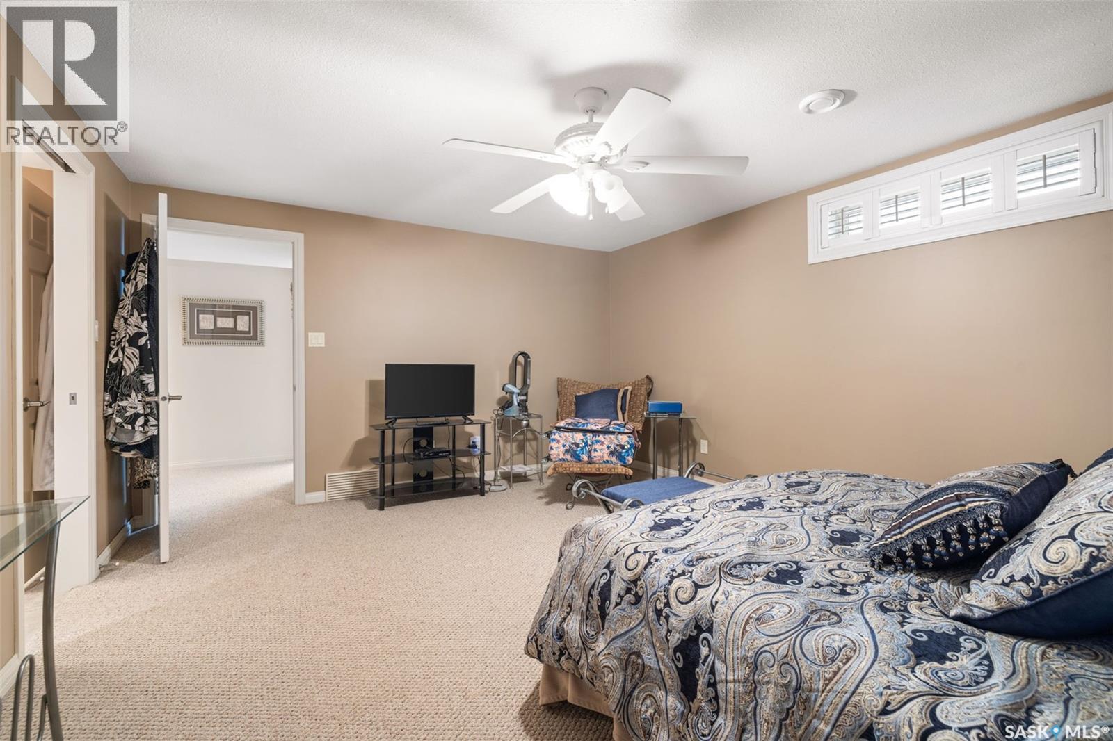 3147 Harding Street, Regina, SK - Indoor