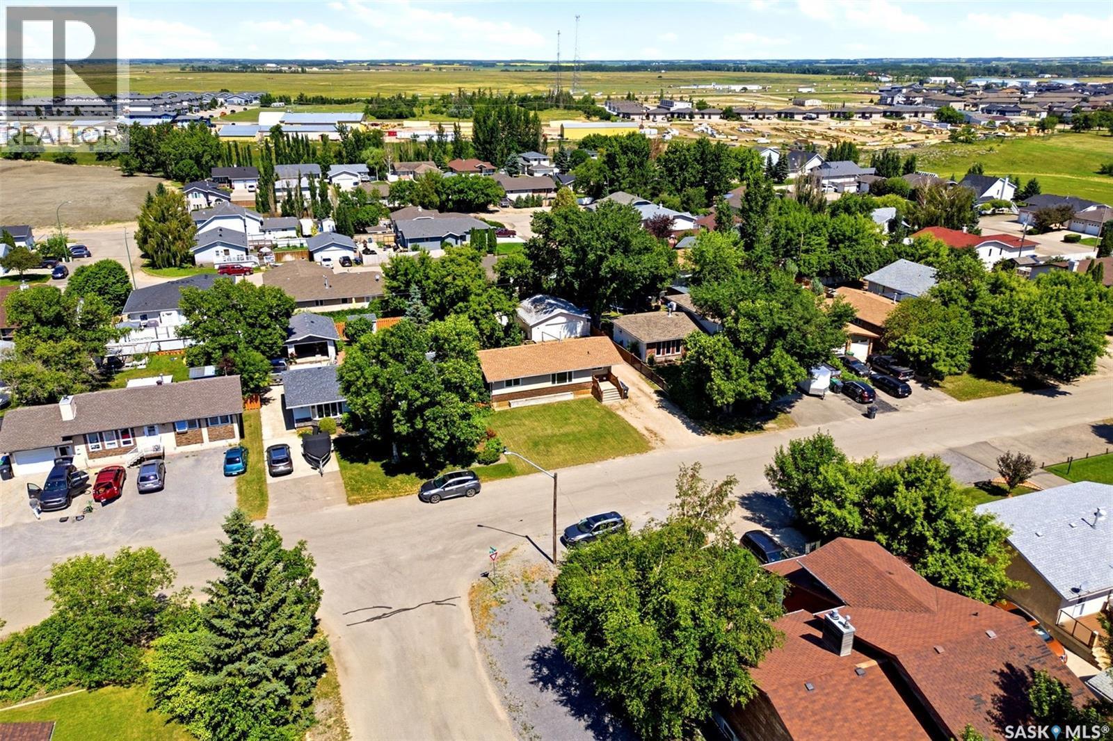 614 3Rd Avenue, Pilot Butte, SK - Outdoor With View