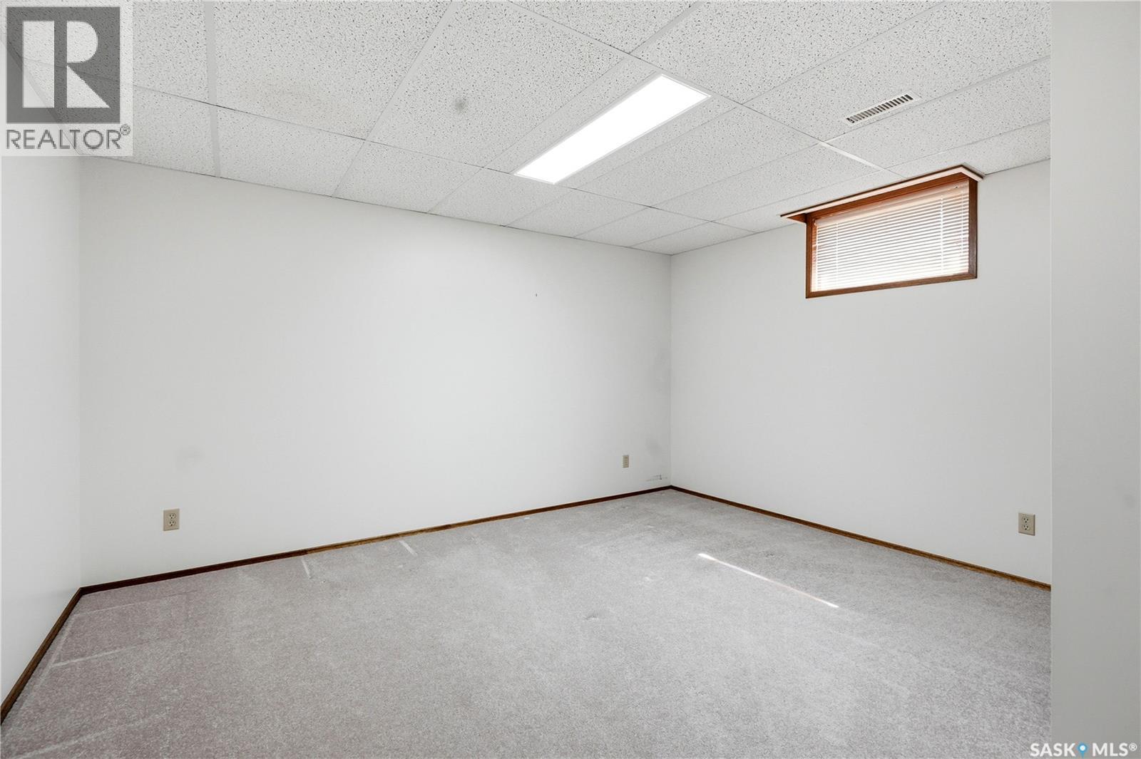 Donahue Acreage, Perdue Rm No. 346, SK - Indoor