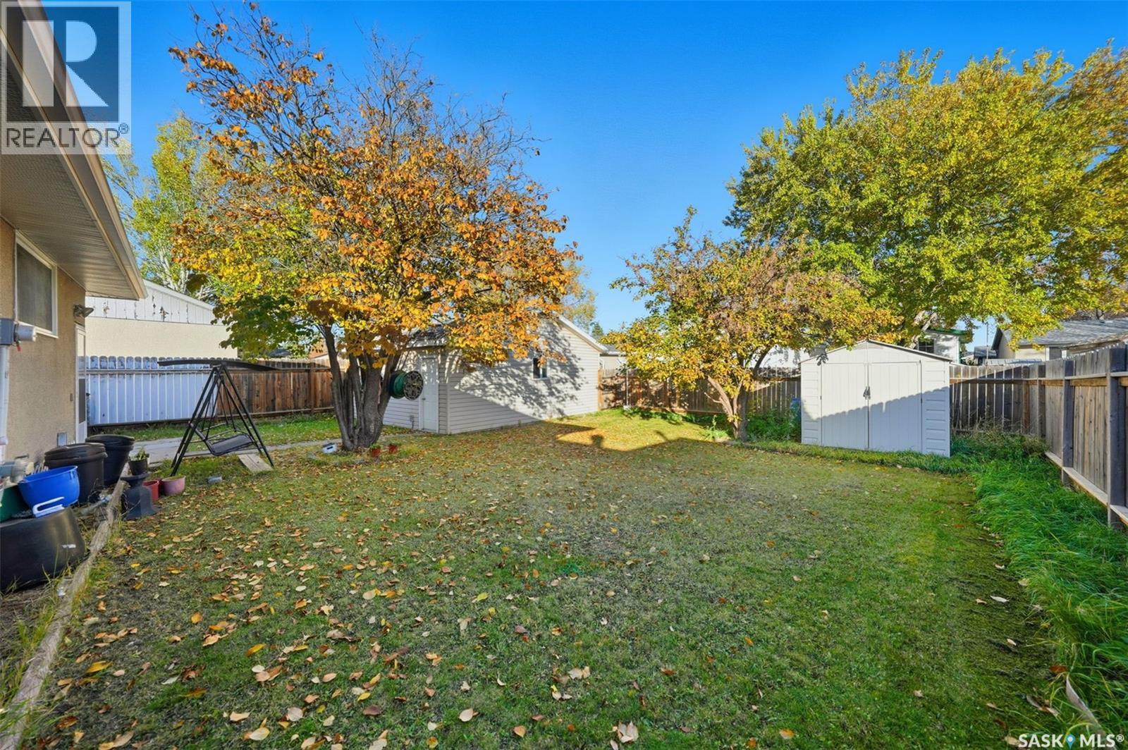 10 Dominion Crescent, Saskatoon, SK - Outdoor