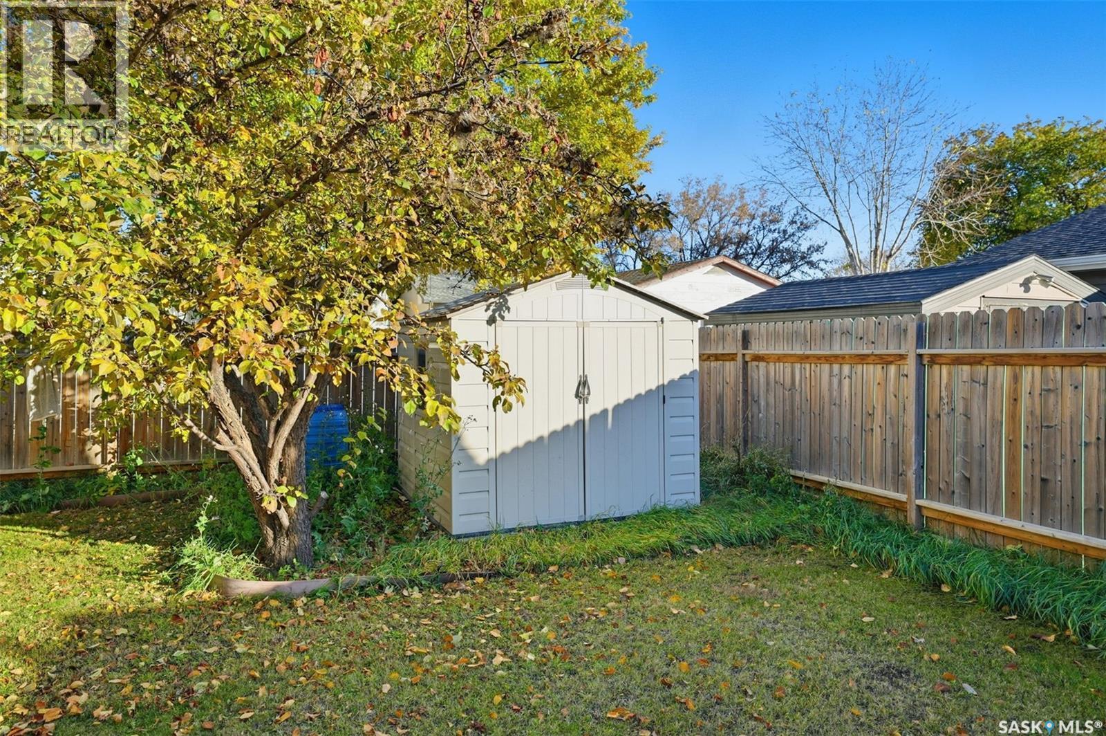 10 Dominion Crescent, Saskatoon, SK - Outdoor