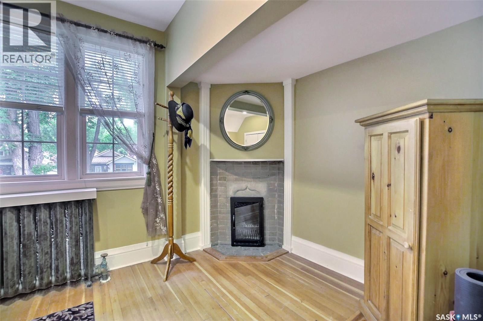 2834 Rae Street, Regina, SK - Indoor With Fireplace