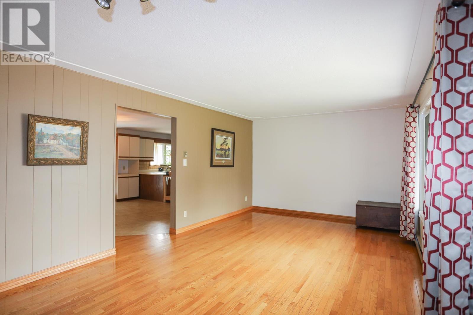 24 Granite St, Sault Ste. Marie, ON - Indoor Photo Showing Other Room