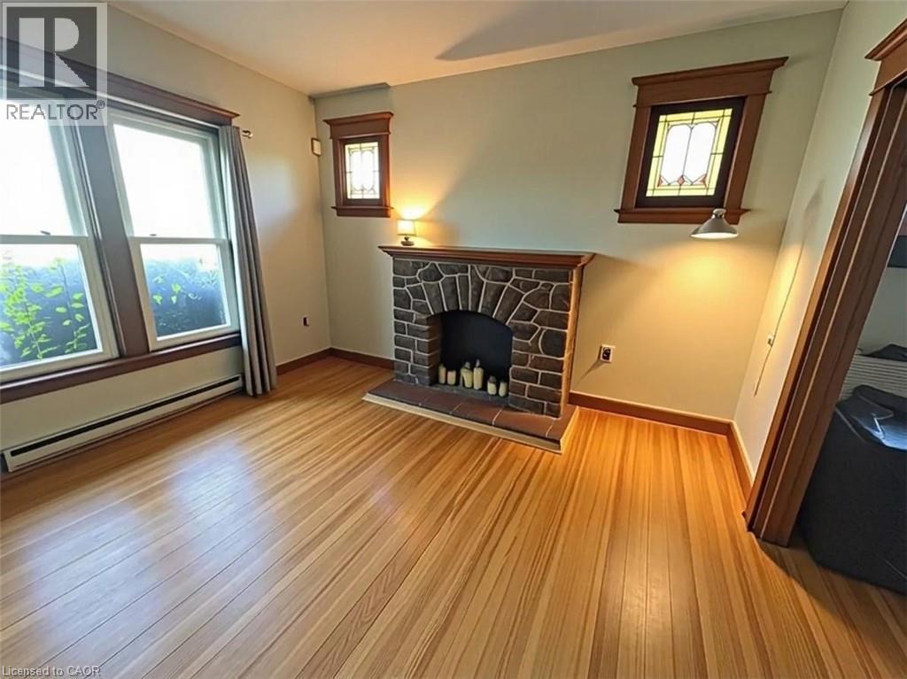70 Belview Avenue Unit# 2, Hamilton, ON - Indoor With Fireplace