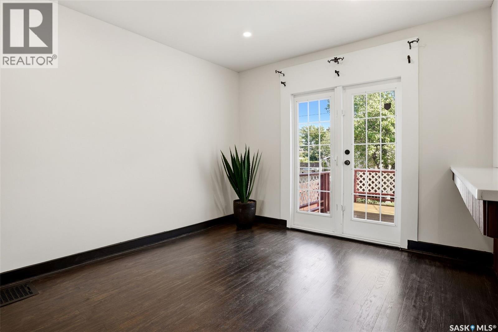 721 College Avenue, Regina, SK - Indoor Photo Showing Other Room