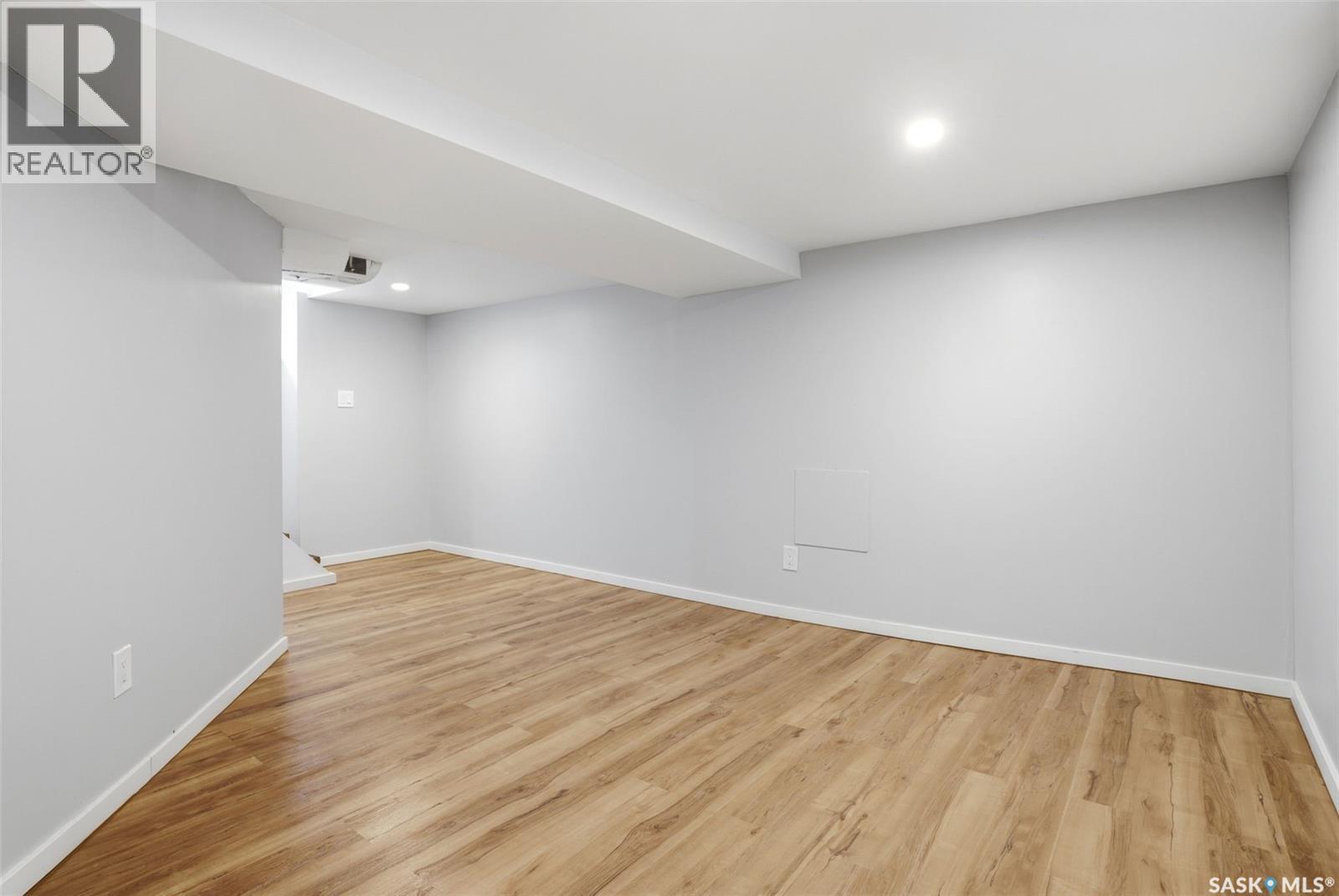 721 College Avenue, Regina, SK - Indoor Photo Showing Other Room