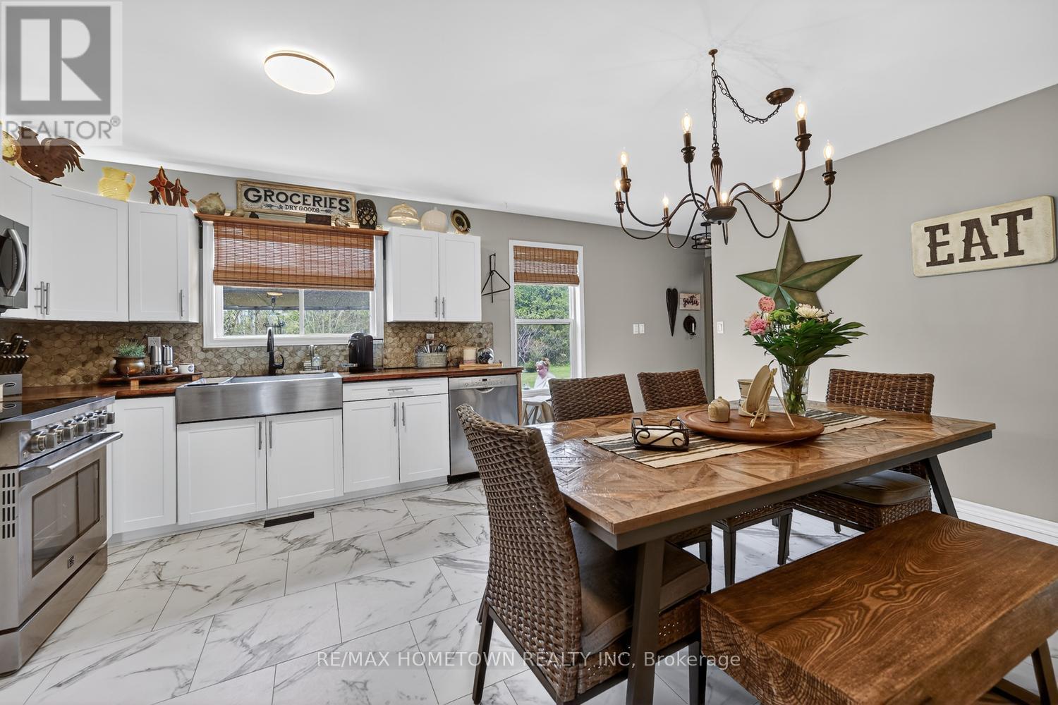 6244 Sixth Concession, Augusta, ON - Indoor