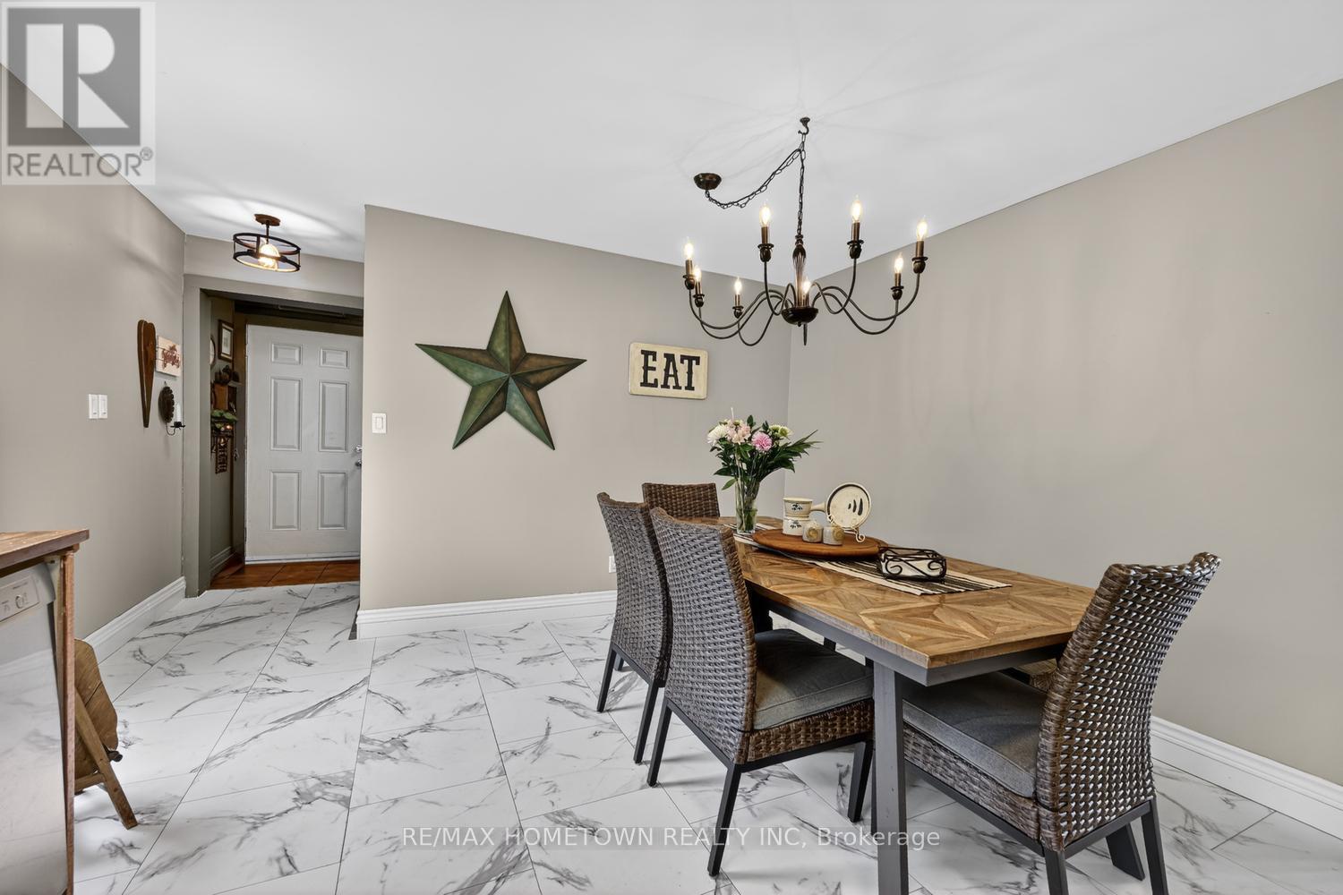 6244 Sixth Concession, Augusta, ON - Indoor Photo Showing Dining Room