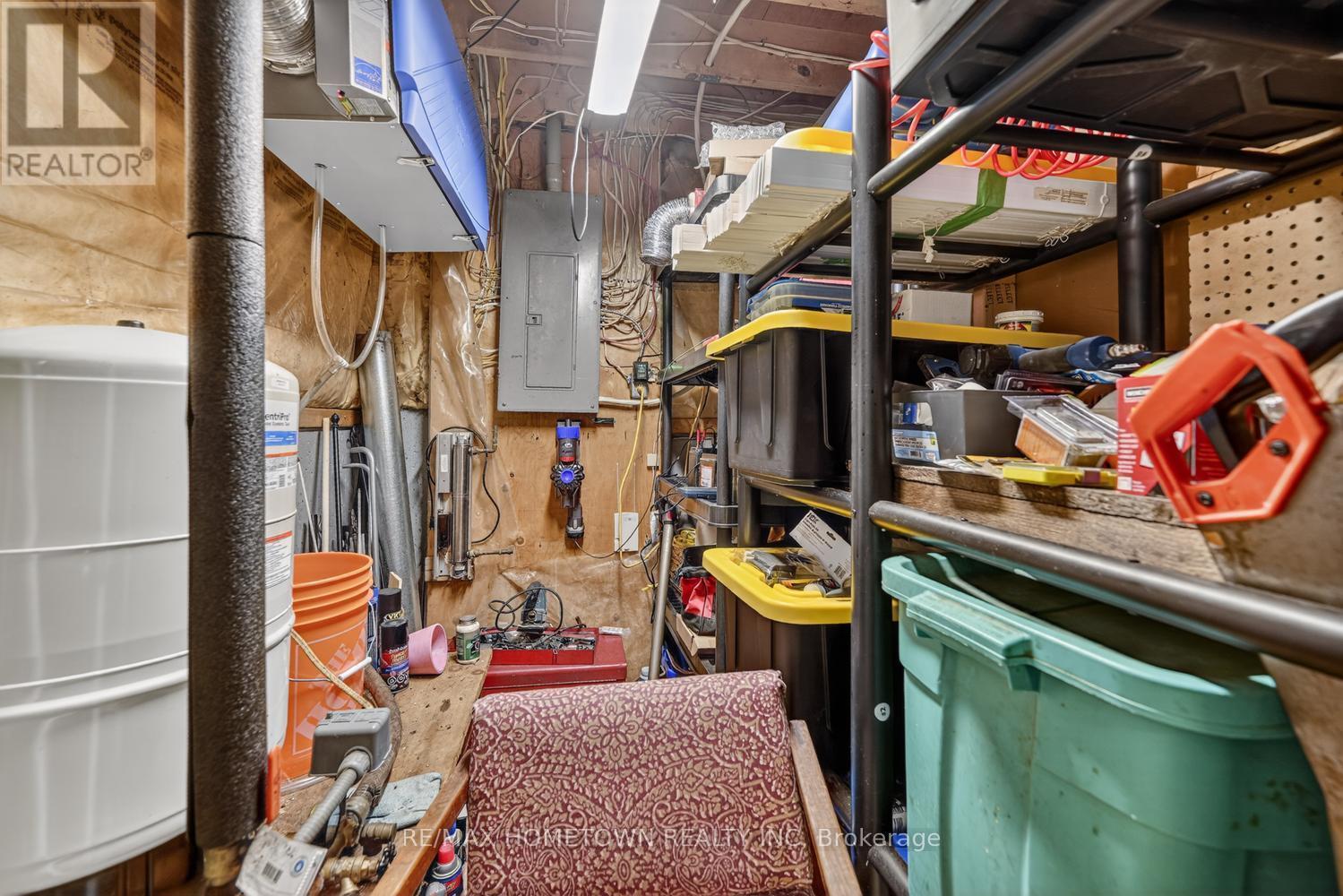 6244 Sixth Concession, Augusta, ON - Indoor