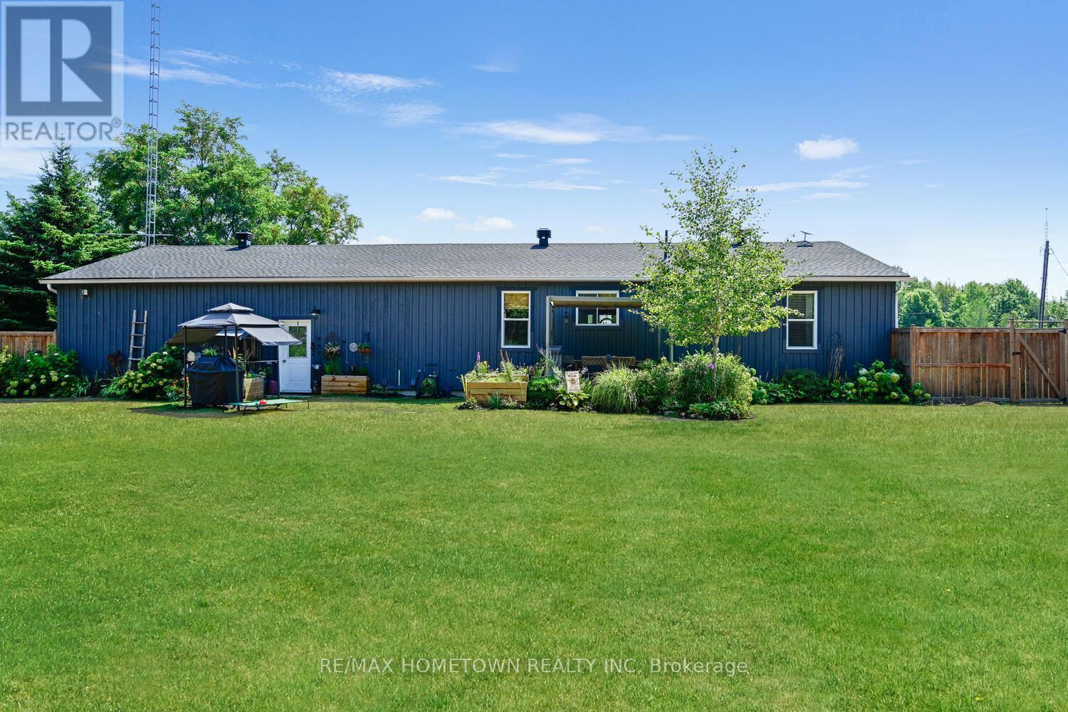 6244 Sixth Concession, Augusta, ON - Outdoor