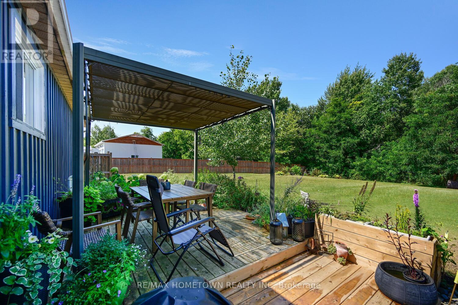 6244 Sixth Concession, Augusta, ON - Outdoor With Deck Patio Veranda