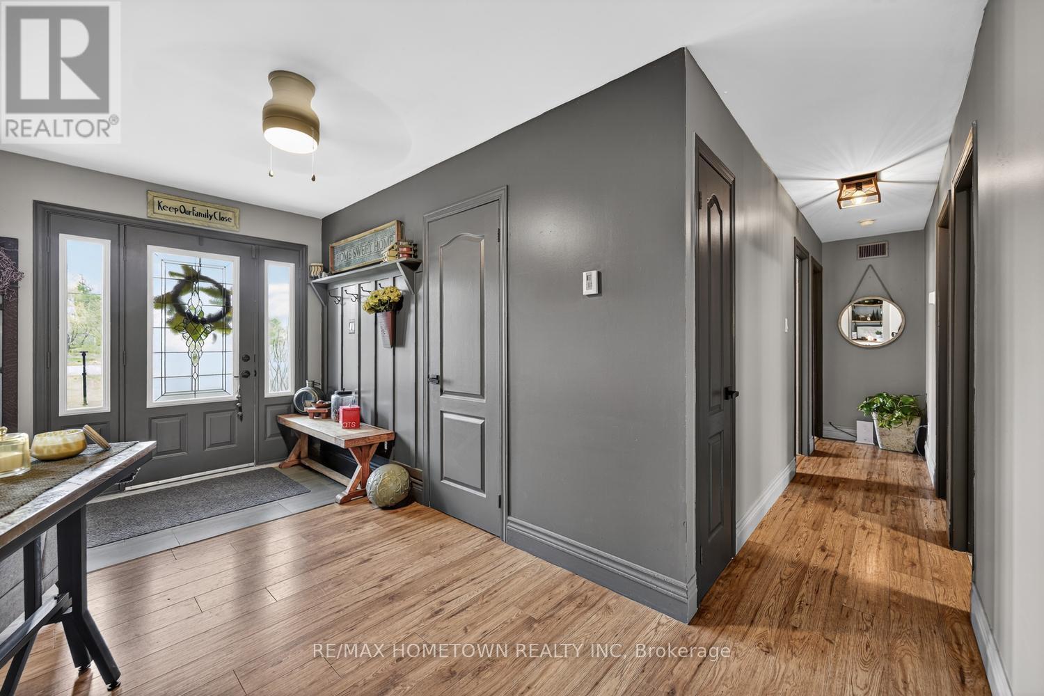 6244 Sixth Concession, Augusta, ON - Indoor Photo Showing Other Room