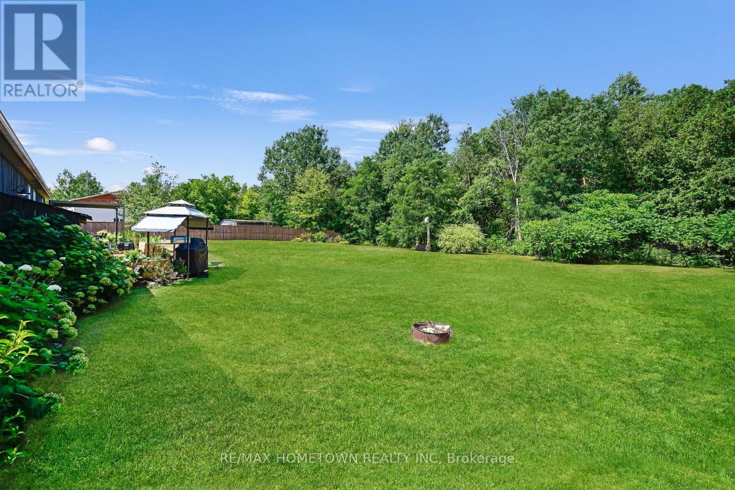 6244 Sixth Concession, Augusta, ON - Outdoor