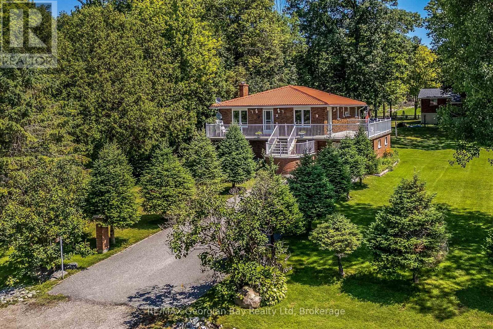 25 Albert Avenue, Tiny, ON - Outdoor