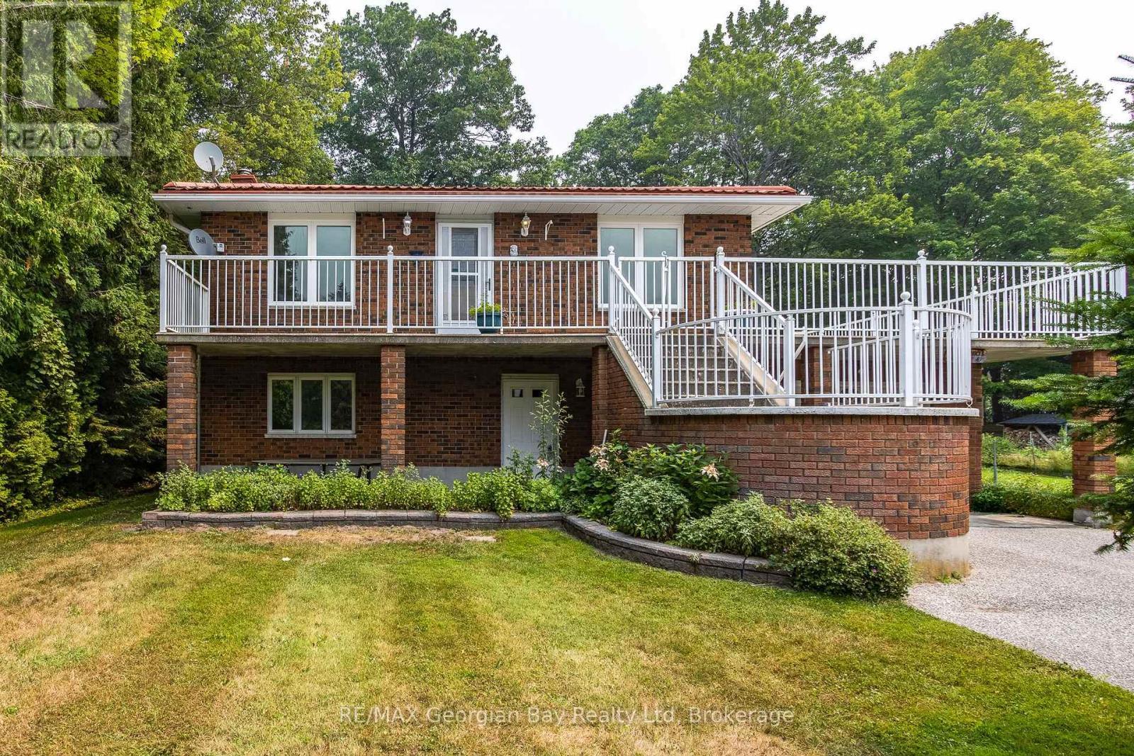 25 Albert Avenue, Tiny, ON - Outdoor