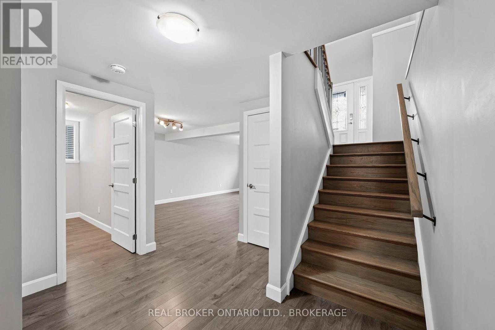 2199 Burke Avenue, Cornwall, ON - Indoor Photo Showing Other Room