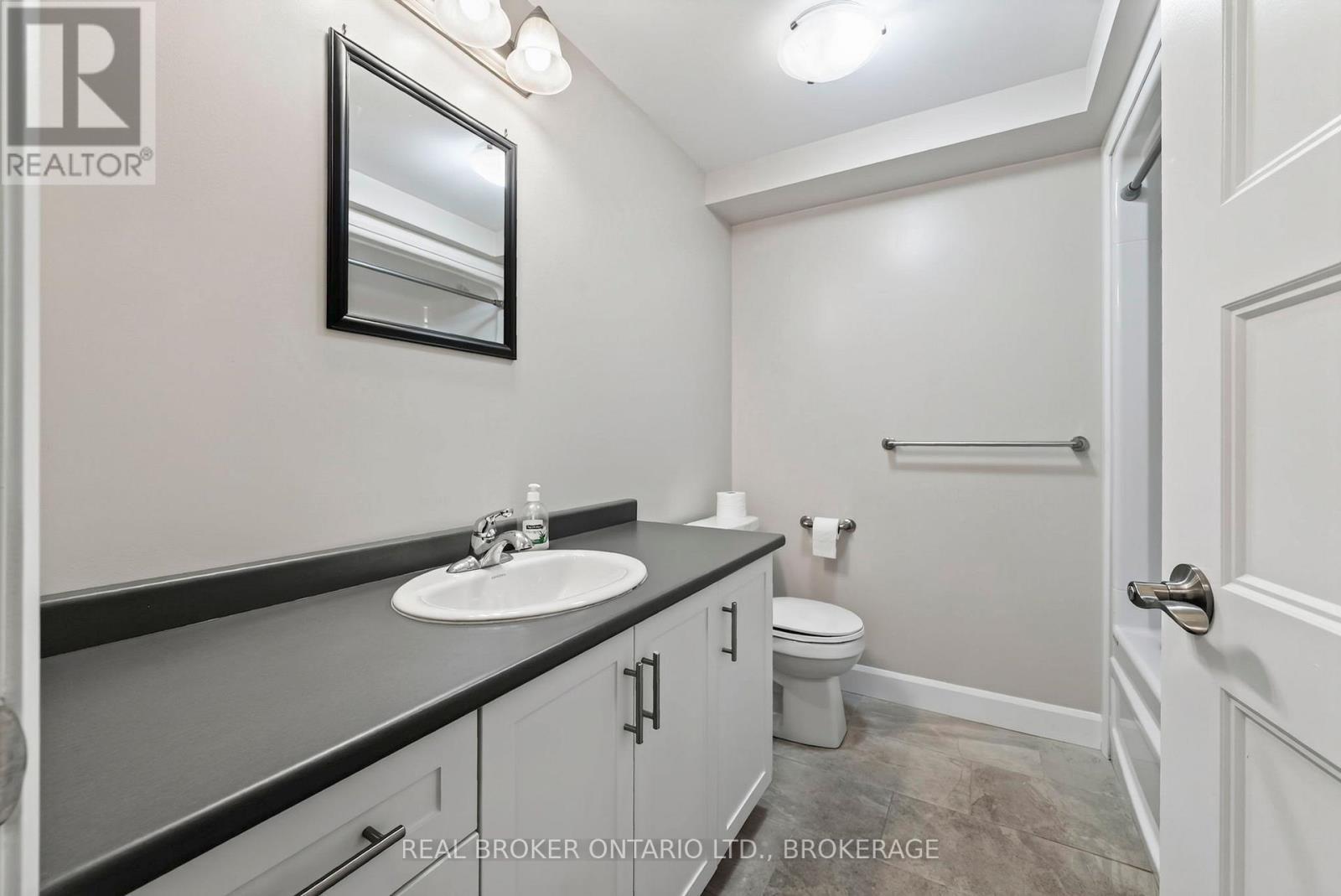 2199 Burke Avenue, Cornwall, ON - Indoor Photo Showing Bathroom