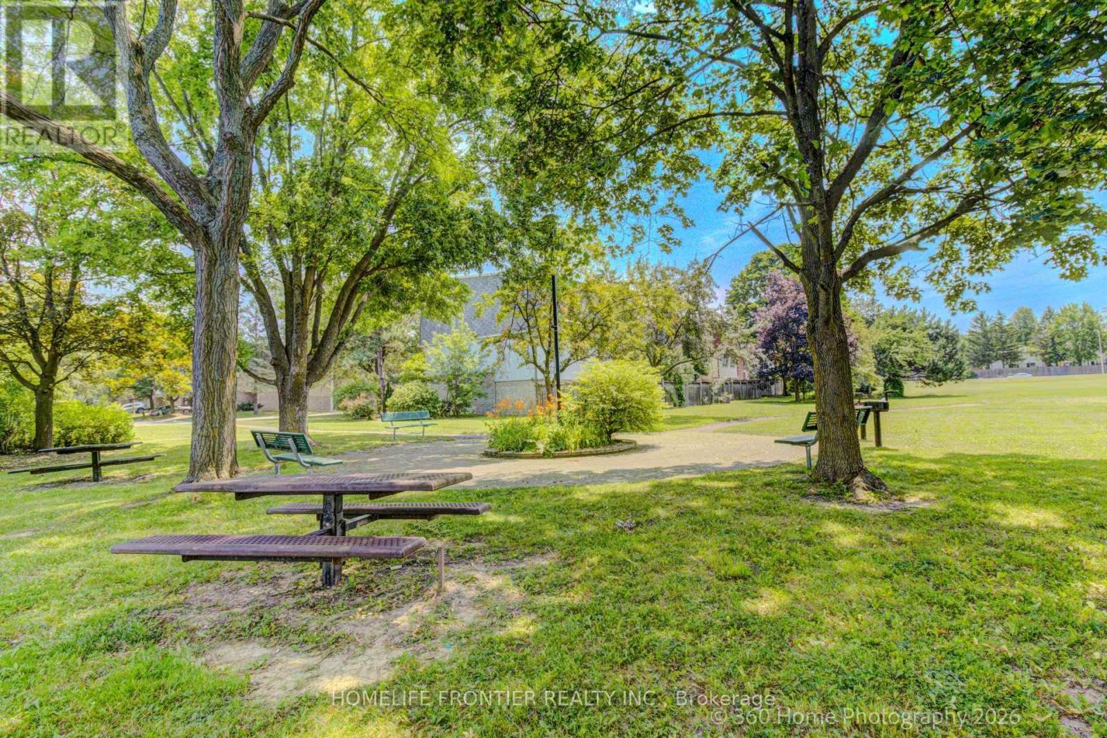 92 Poplar Crescent W, Aurora, ON - Outdoor With View