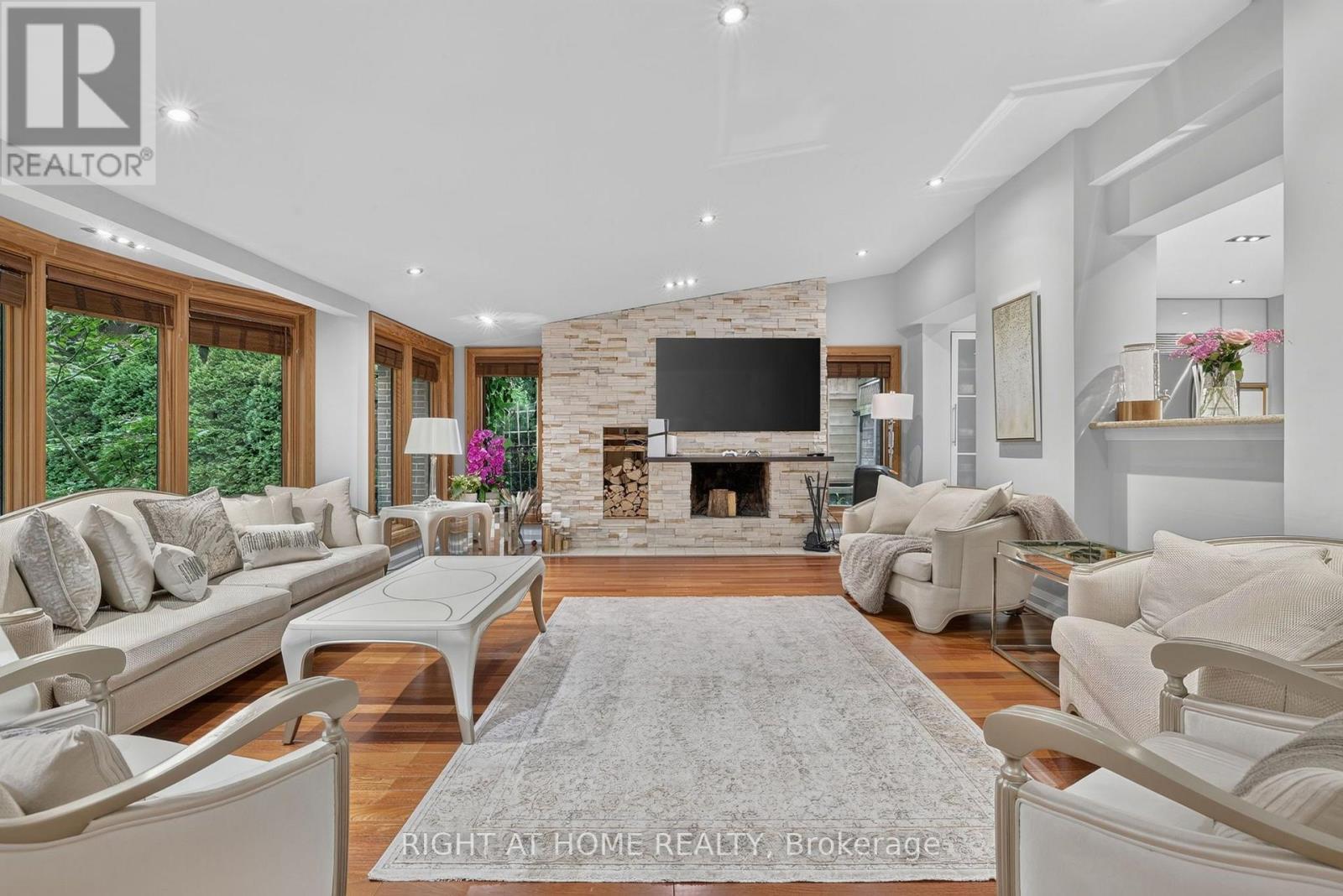 35 Brightbay Crescent, Markham, ON - Indoor Photo Showing Living Room With Fireplace