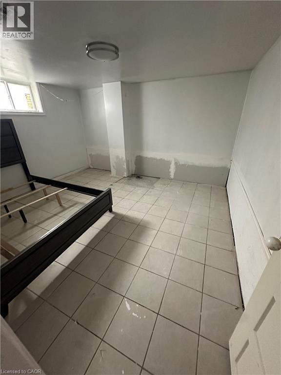 240 West 2Nd Street, Hamilton, ON - Indoor Photo Showing Other Room