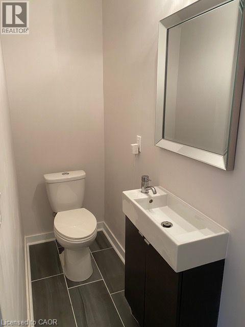 70 Proctor Boulevard Unit# Main, Hamilton, ON - Indoor Photo Showing Bathroom