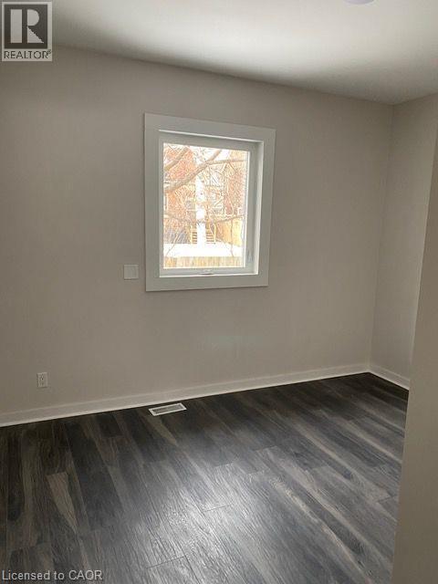 70 Proctor Boulevard Unit# Main, Hamilton, ON - Indoor Photo Showing Other Room