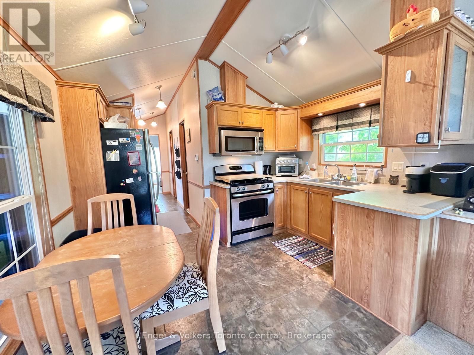 T113 - 7489 Sideroad 5 E, Wellington North, ON