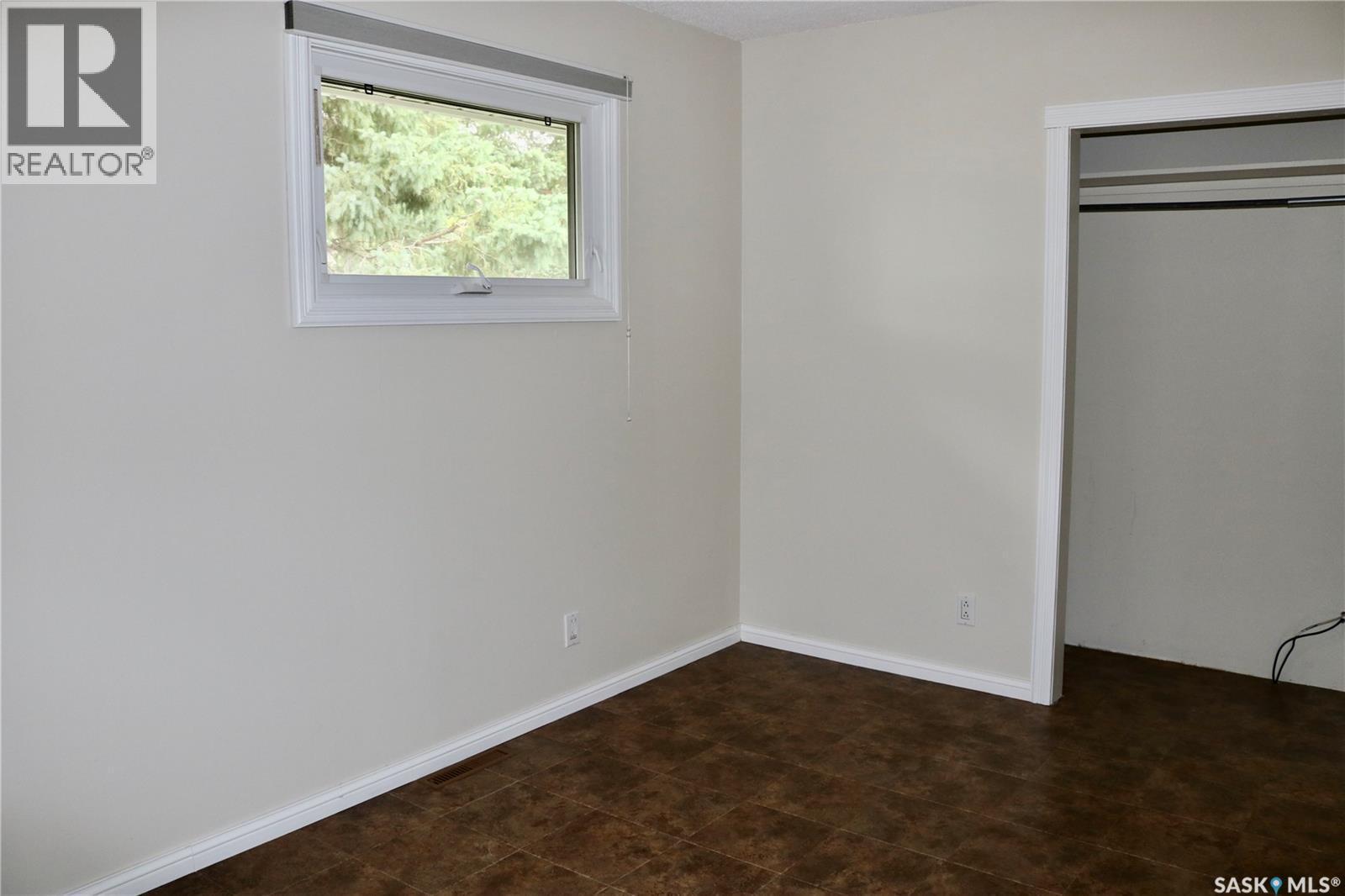 509 Mark Avenue, Moosomin, SK - Indoor Photo Showing Other Room