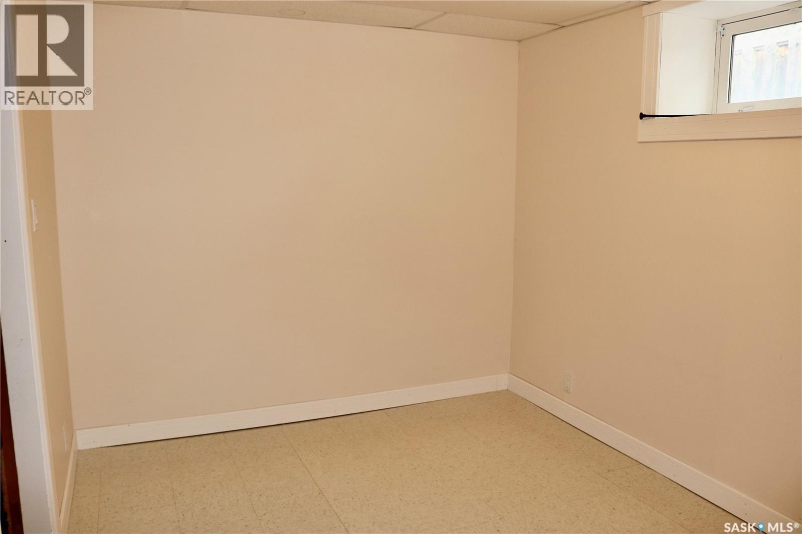 509 Mark Avenue, Moosomin, SK - Indoor Photo Showing Other Room