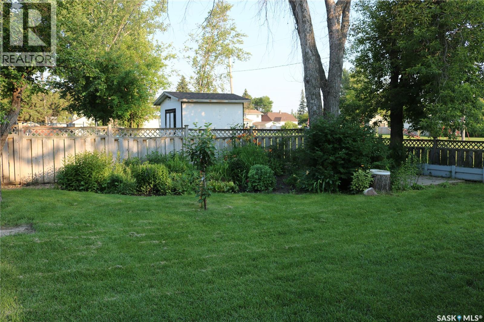 509 Mark Avenue, Moosomin, SK - Outdoor