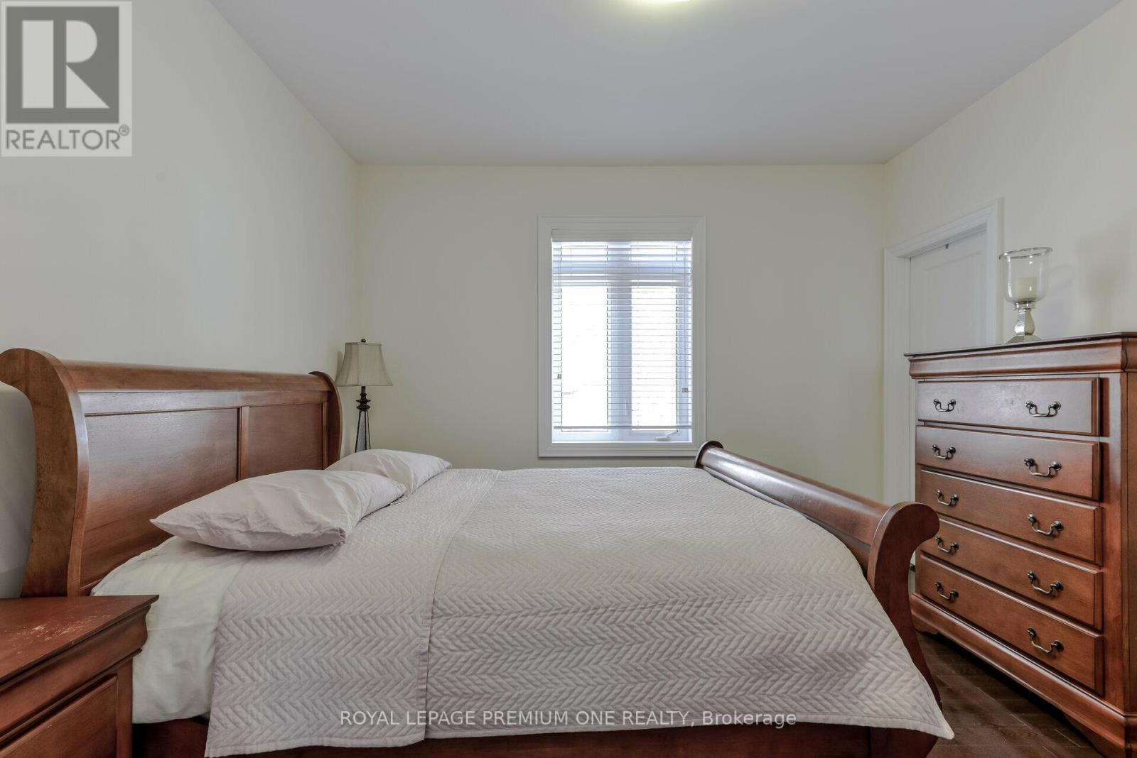 107 Headwind Boulevard, Vaughan, ON - Indoor Photo Showing Bedroom