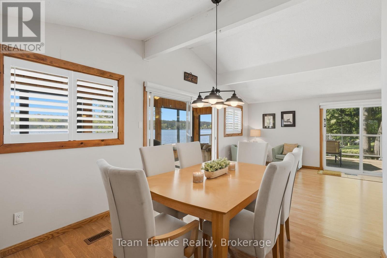 23 Timcourt Drive, Tiny, ON - Indoor Photo Showing Dining Room