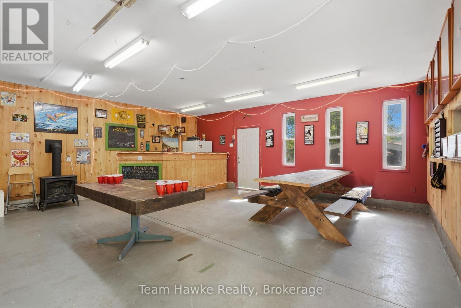 23 Timcourt Drive, Tiny, ON - Indoor Photo Showing Other Room