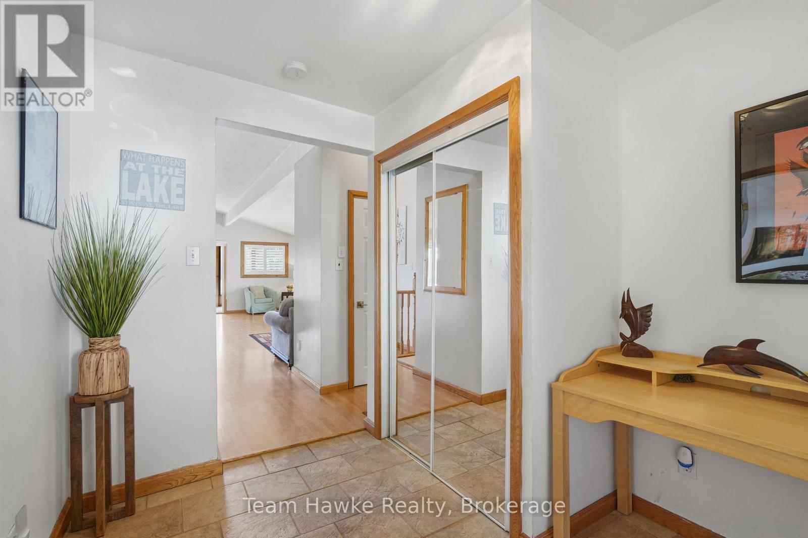 23 Timcourt Drive, Tiny, ON - Indoor Photo Showing Other Room