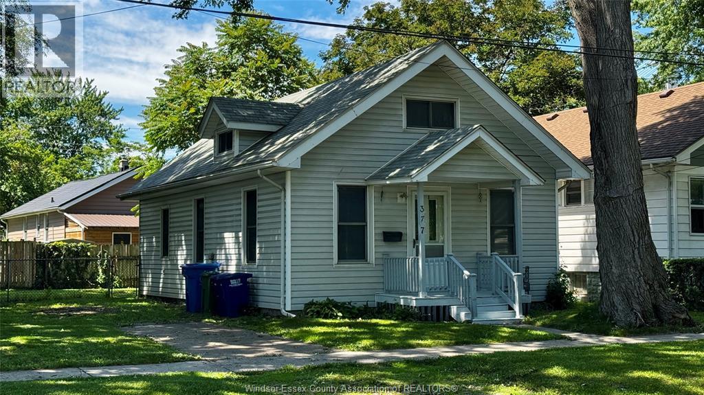 377 Chappell, Windsor, ON - Outdoor