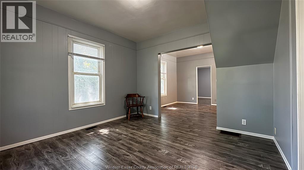 377 Chappell, Windsor, ON - Indoor Photo Showing Other Room