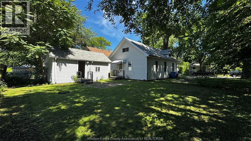 377 Chappell, Windsor, ON - Outdoor