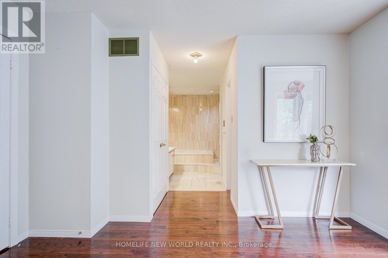 4468 Beacon Lane, Mississauga, ON - Indoor Photo Showing Other Room