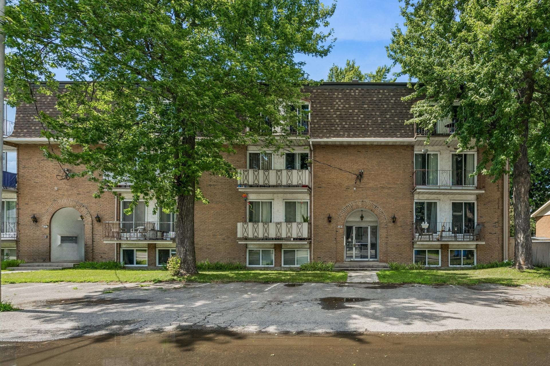 Façade - 8-68 6E Avenue, L'Île-Perrot, QC - Outdoor