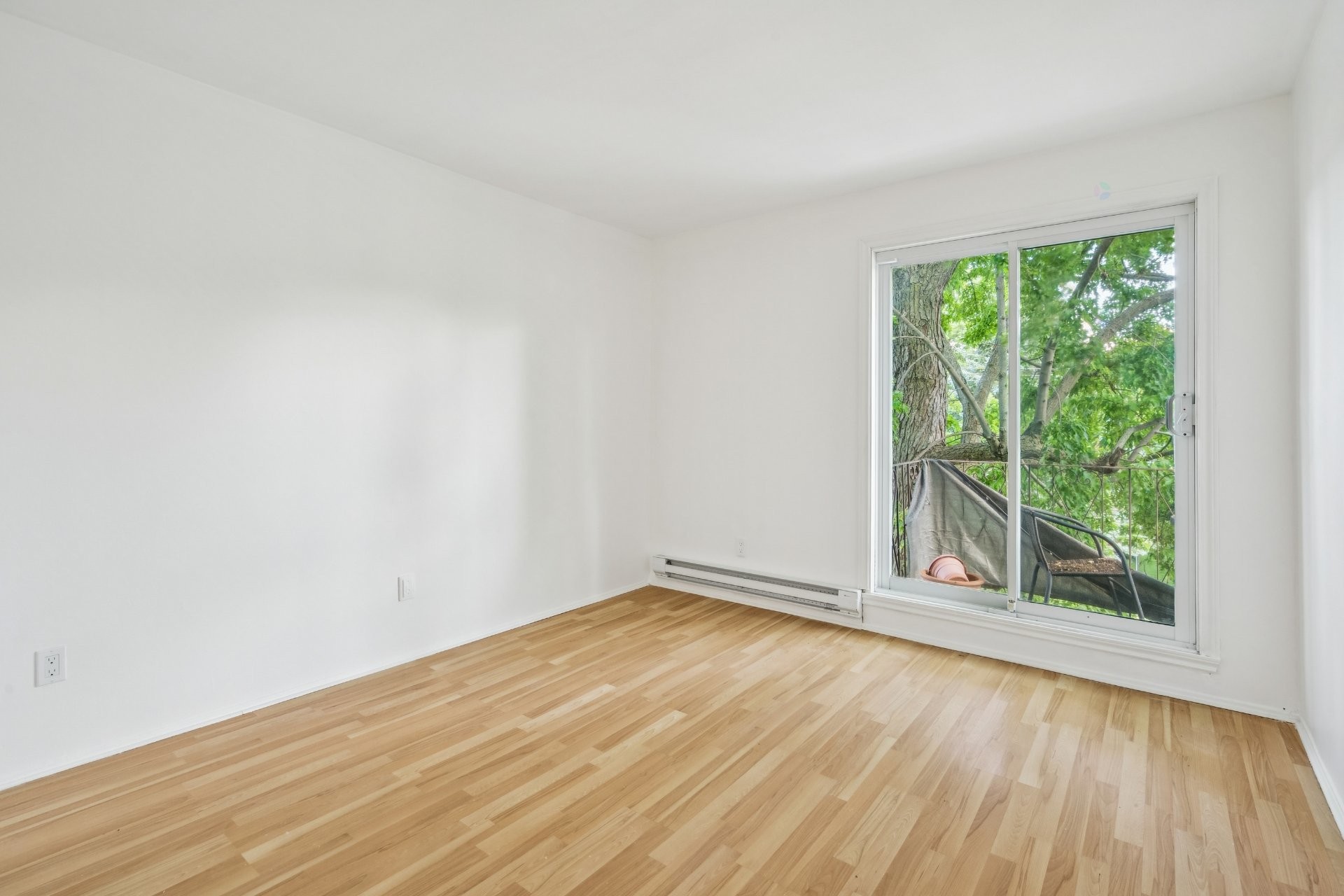 Chambre à coucher - 8-68 6E Avenue, L'Île-Perrot, QC - Indoor Photo Showing Other Room