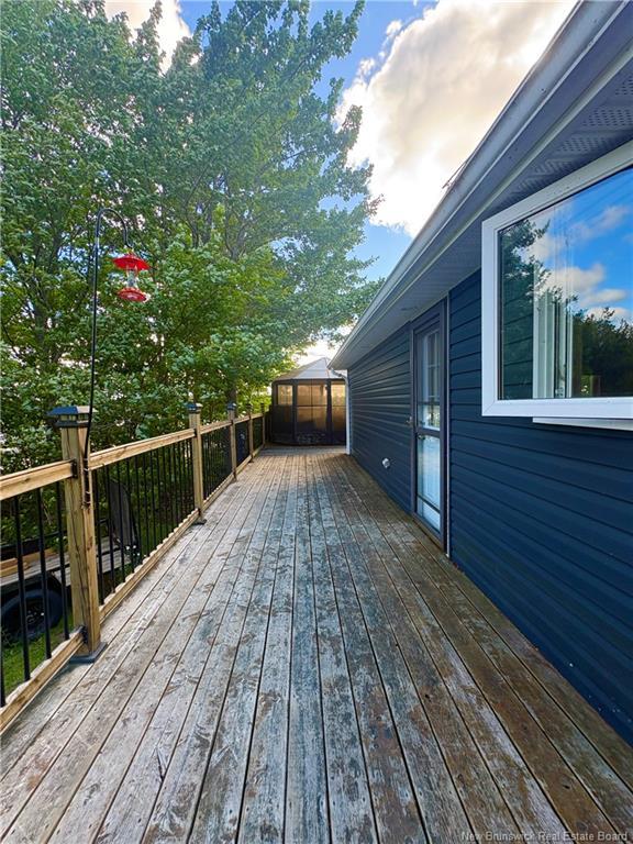 27 Binks Cres, Harvey, NB