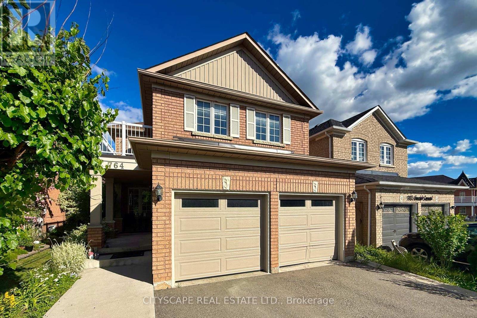 764 Avocado Crescent, Mississauga, ON - Outdoor