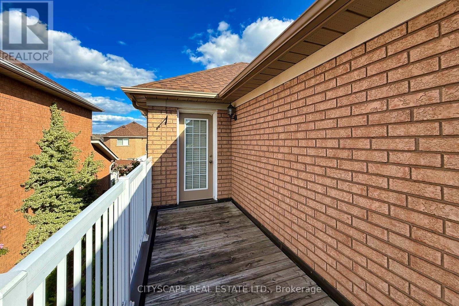 764 Avocado Crescent, Mississauga, ON - Outdoor With Exterior
