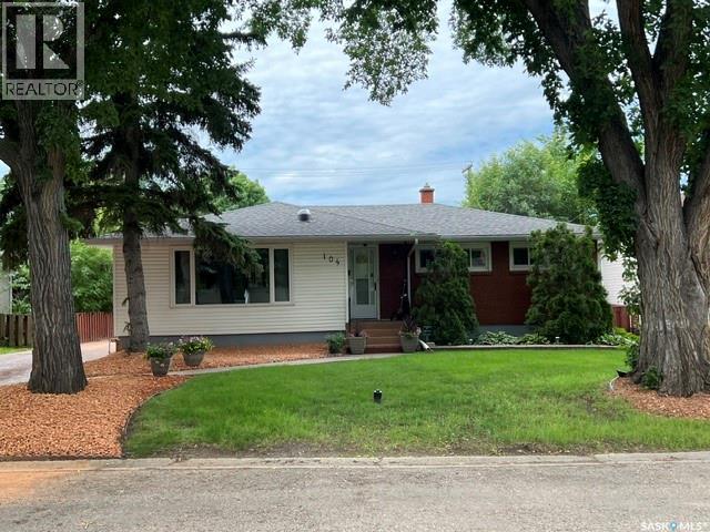 104 Marsh Crescent, Regina, SK - Outdoor