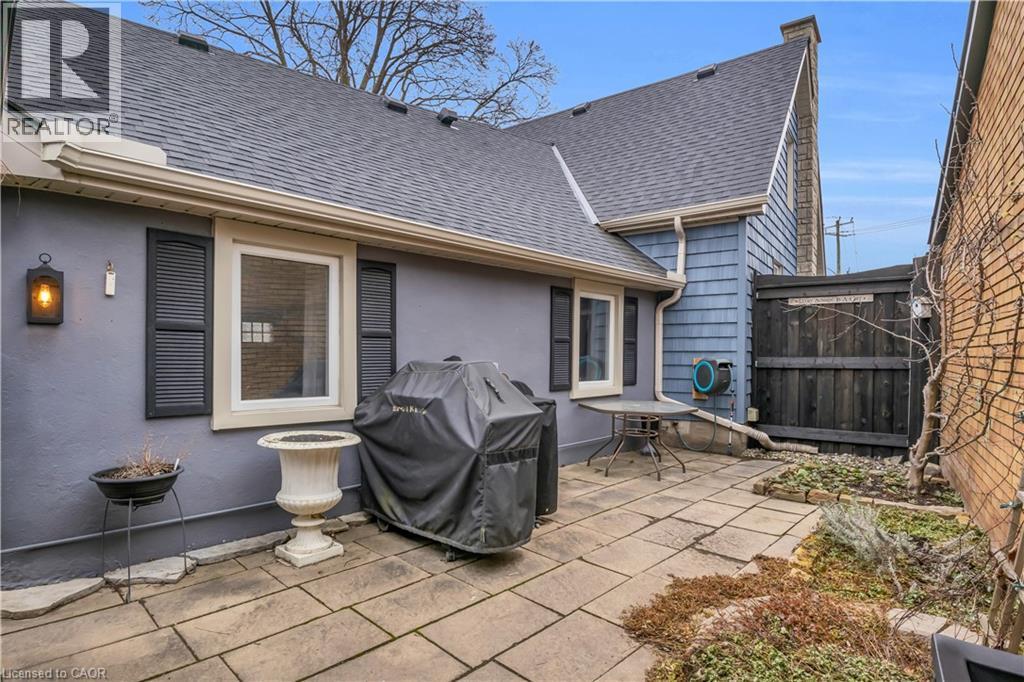 296 Weber Street E, Kitchener, ON - Outdoor With Deck Patio Veranda With Exterior