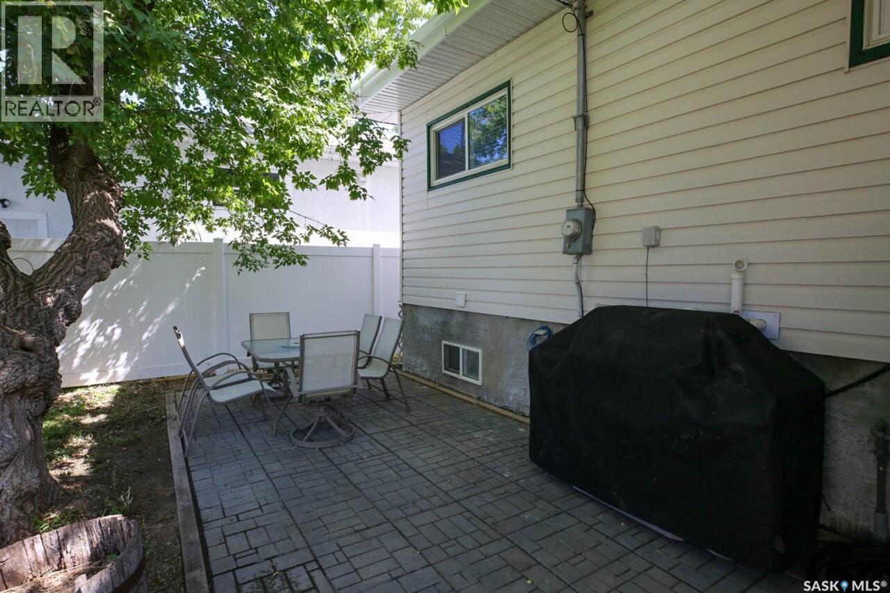 2354 Mcara Street, Regina, SK - Outdoor With Exterior