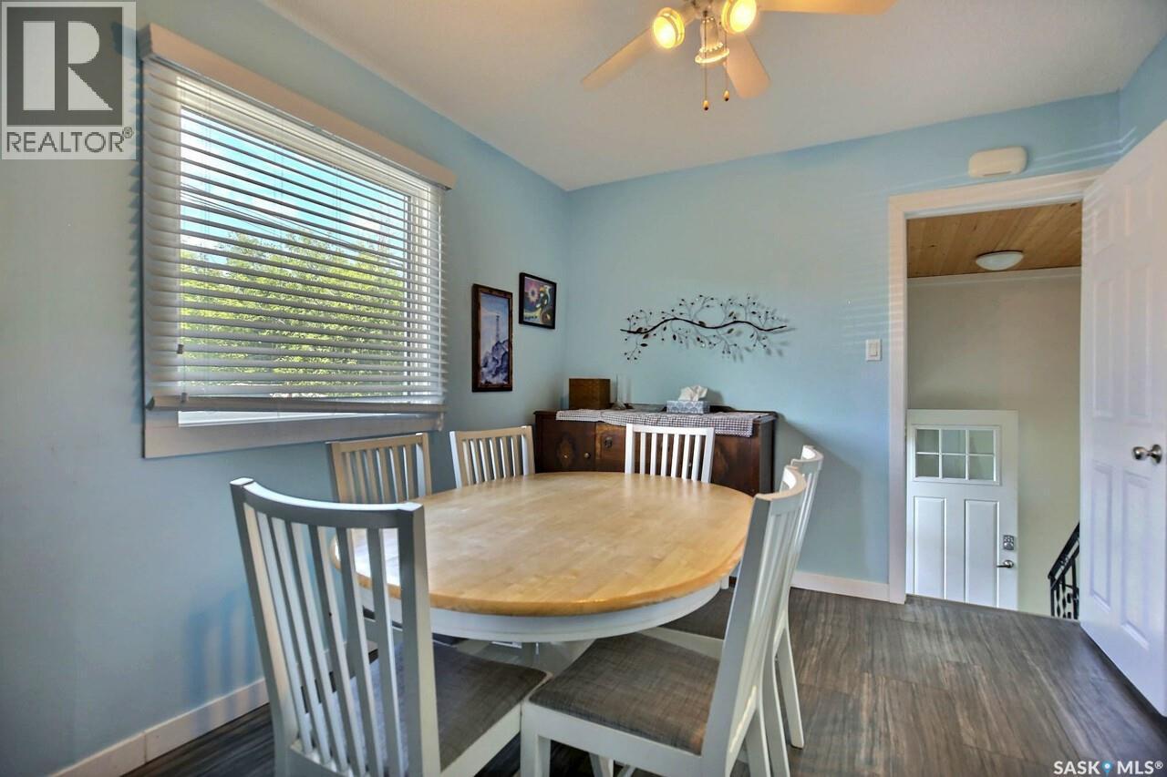 2354 Mcara Street, Regina, SK - Indoor Photo Showing Dining Room