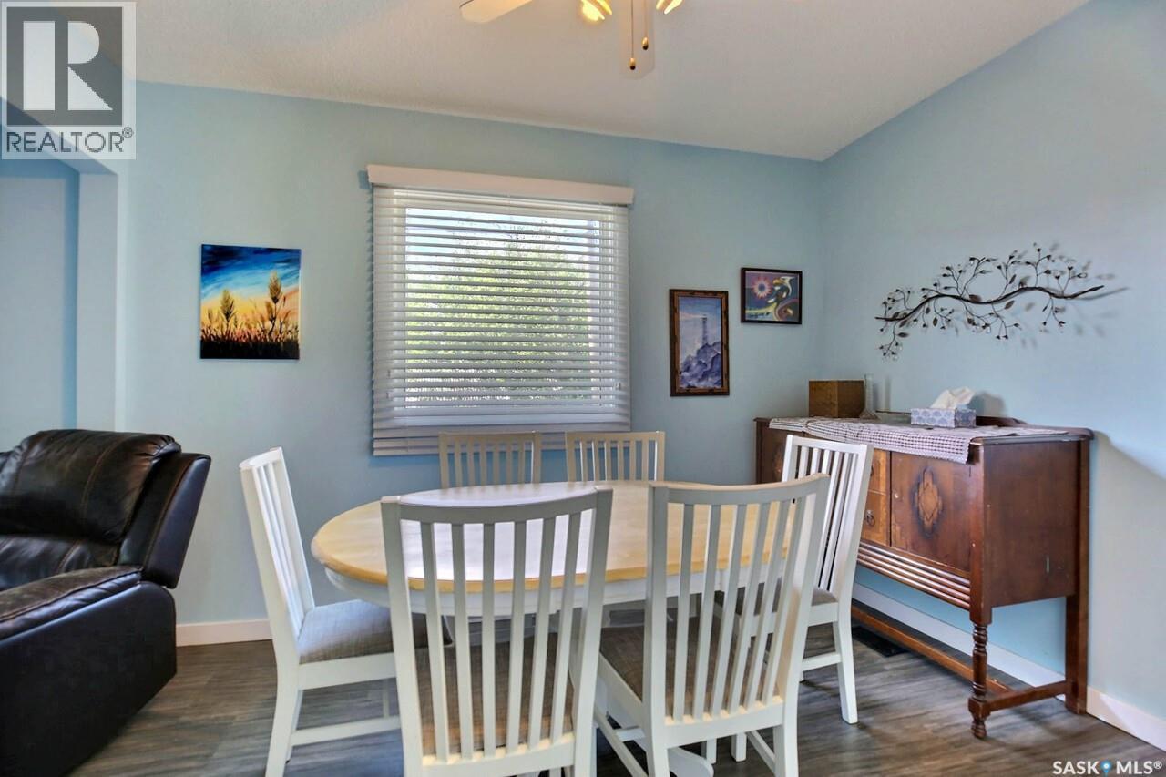 2354 Mcara Street, Regina, SK - Indoor Photo Showing Dining Room